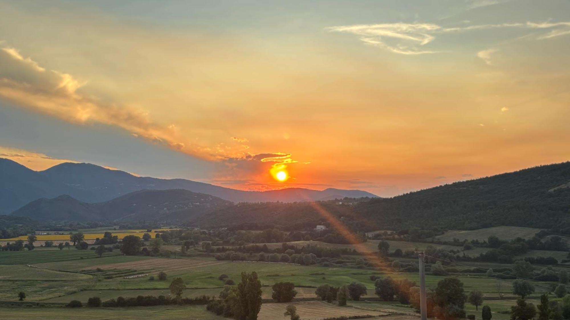 Tenuta Due Laghi Rivodutri Exteriör bild