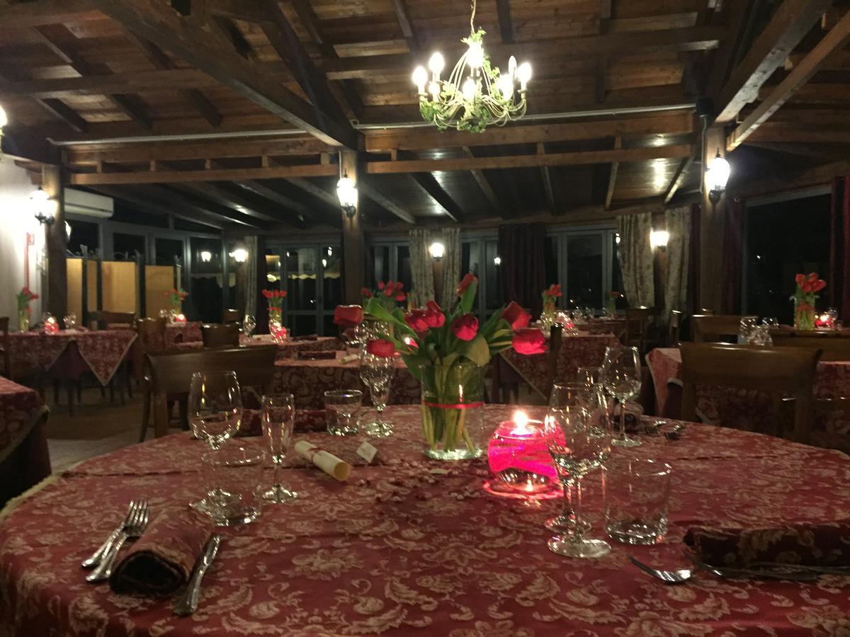 Tenuta Due Laghi Rivodutri Exteriör bild