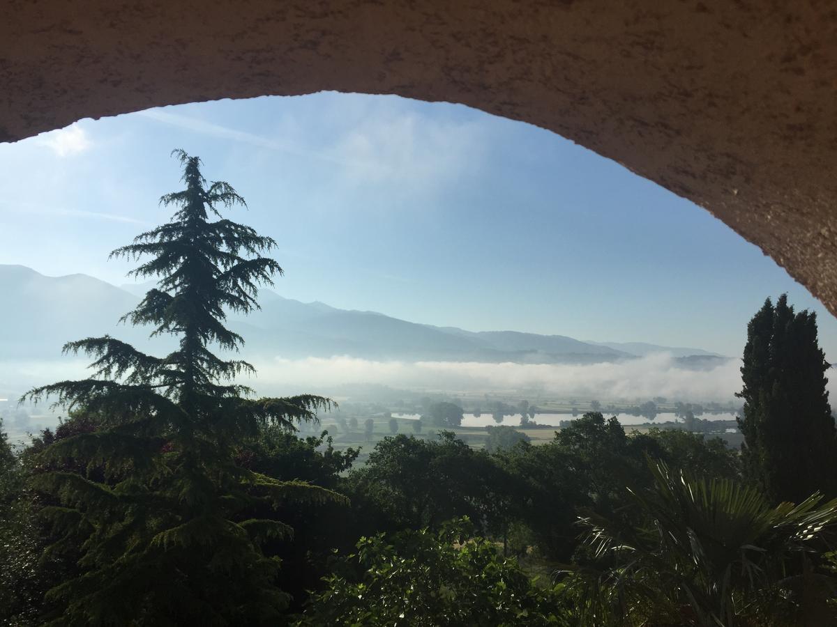 Tenuta Due Laghi Rivodutri Exteriör bild