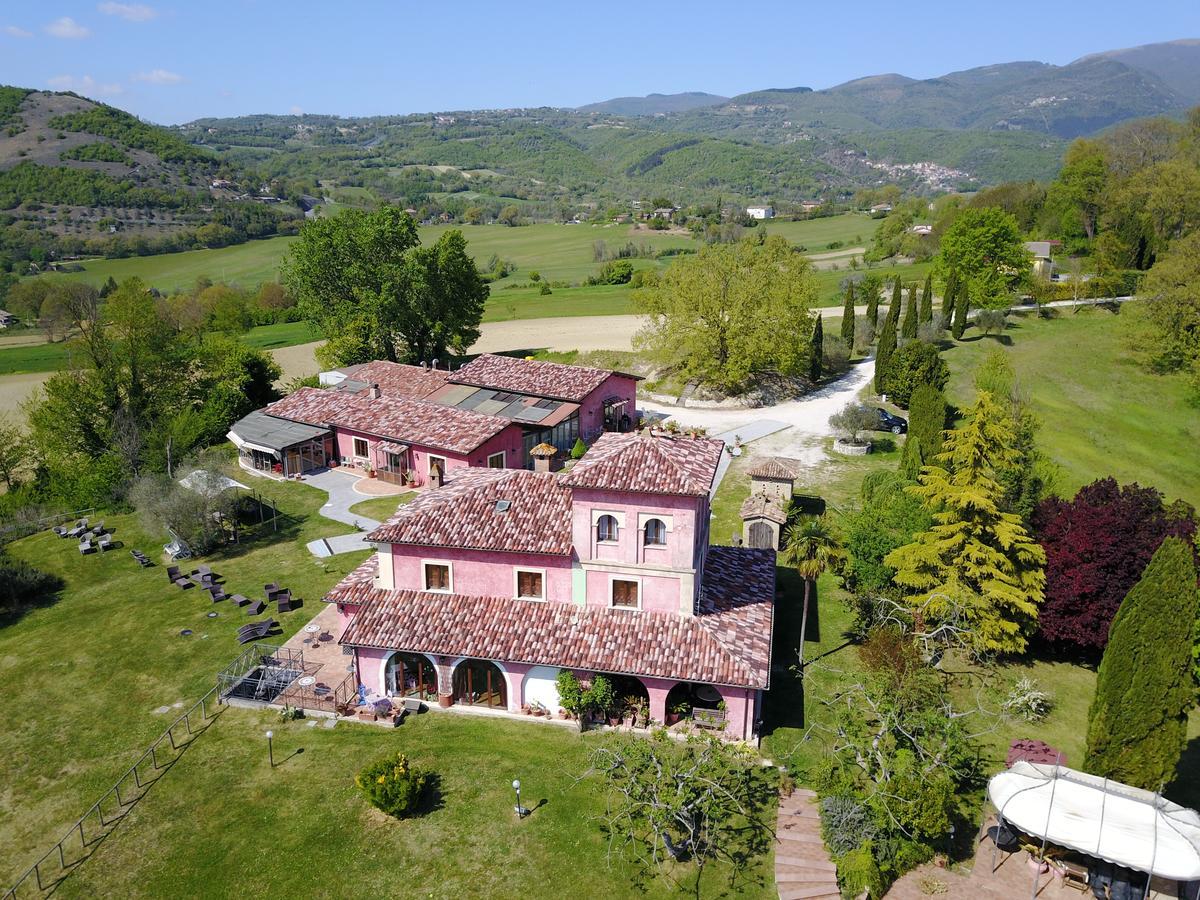 Tenuta Due Laghi Rivodutri Exteriör bild